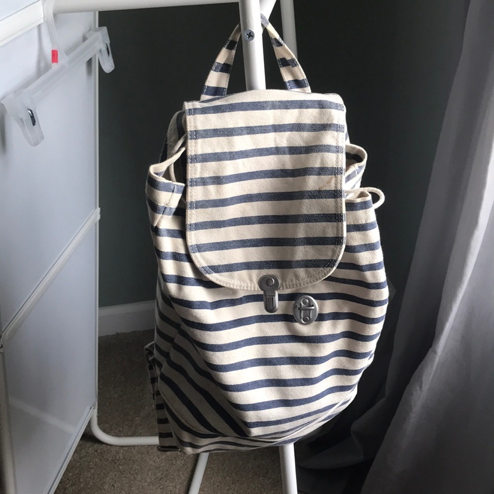 Baggu  backpack